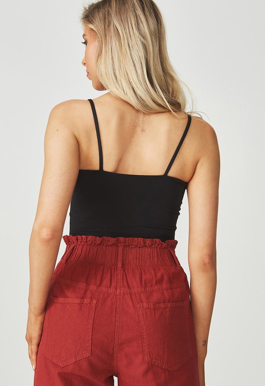 Supré  - Luxe crop cami - black