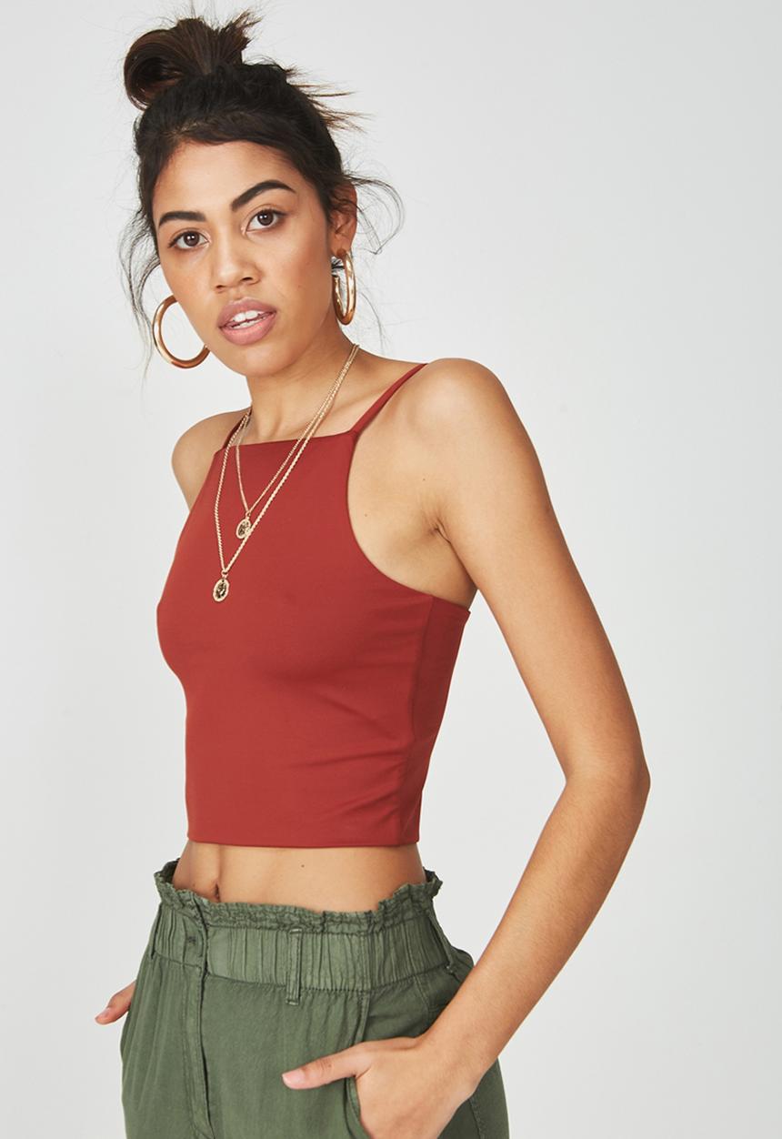 Supré  - Luxe high neck crop - rust