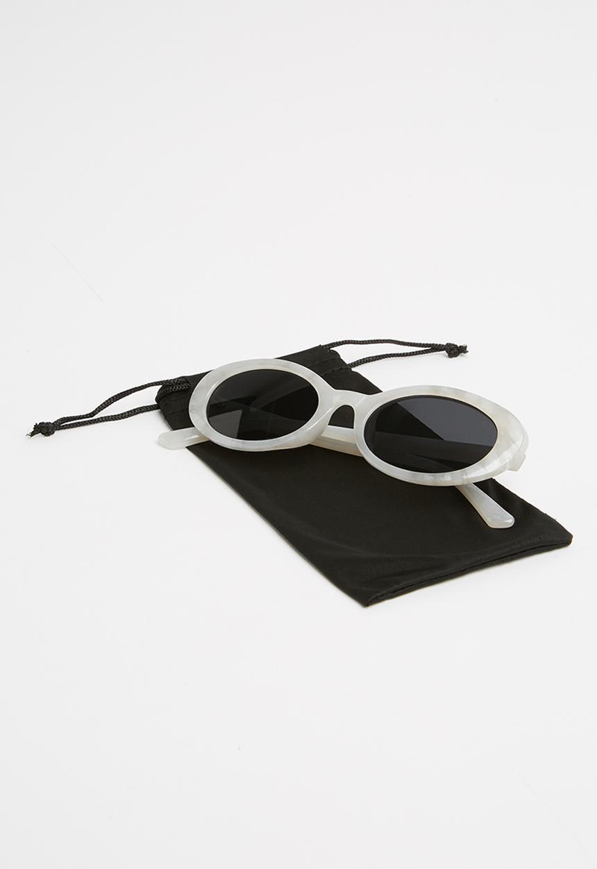 Superbalist - Kendall retro sunglasses-white