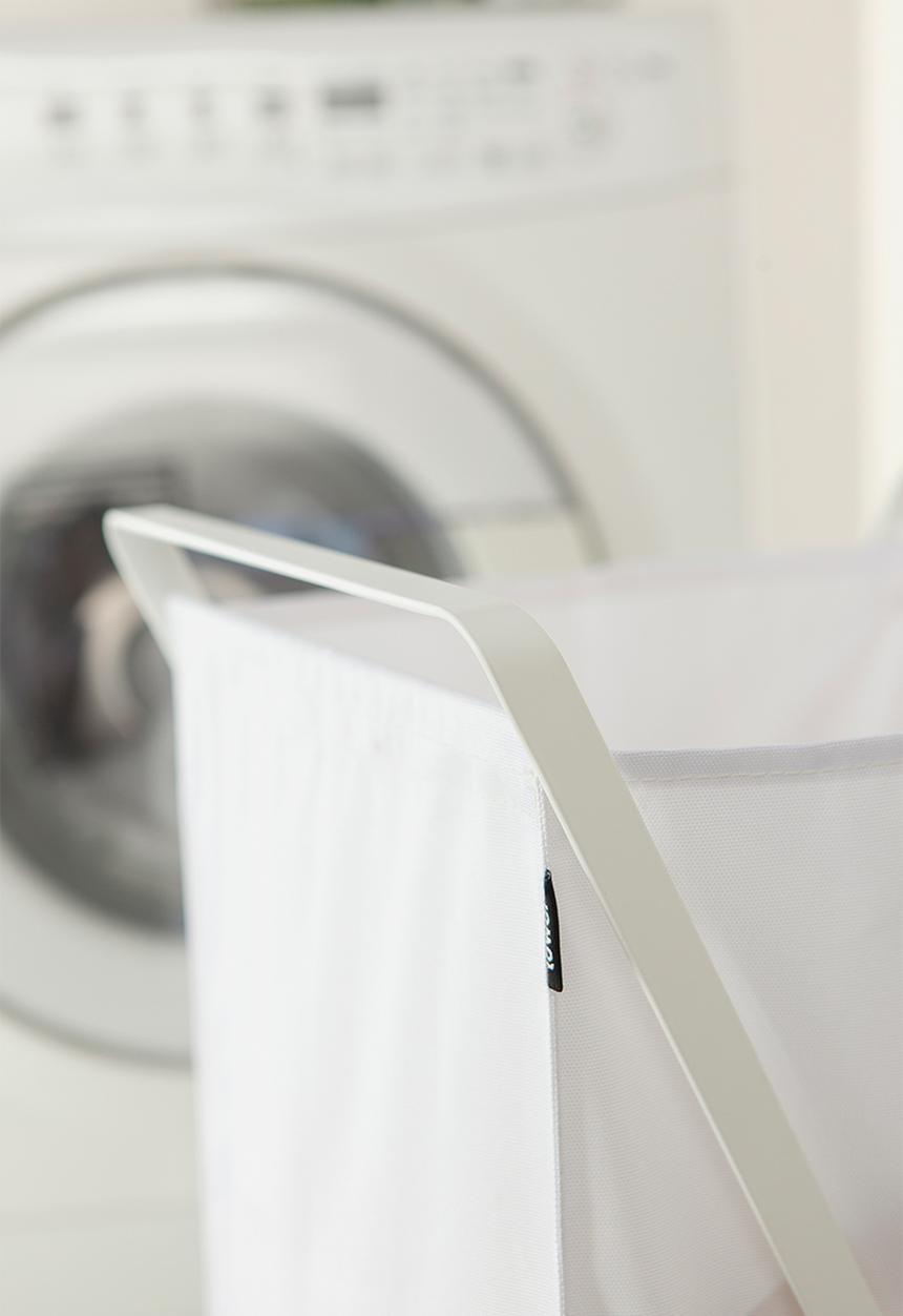 Yamazaki - Tower laundry basket - white