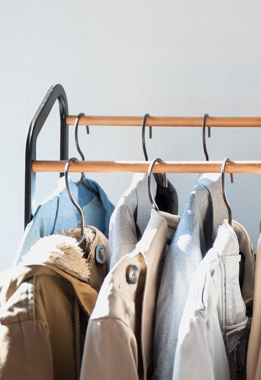 Yamazaki - Tower coat rack with caster - black