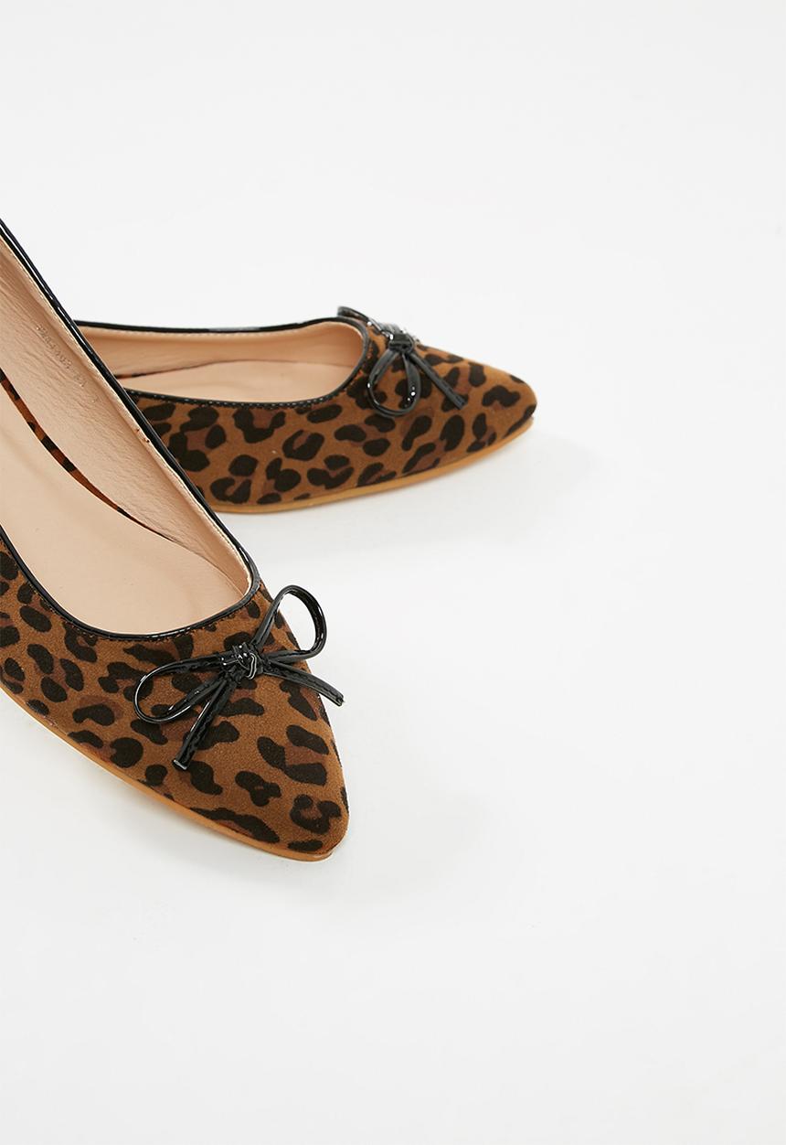 Superbalist - Alicia pump - tan & black 