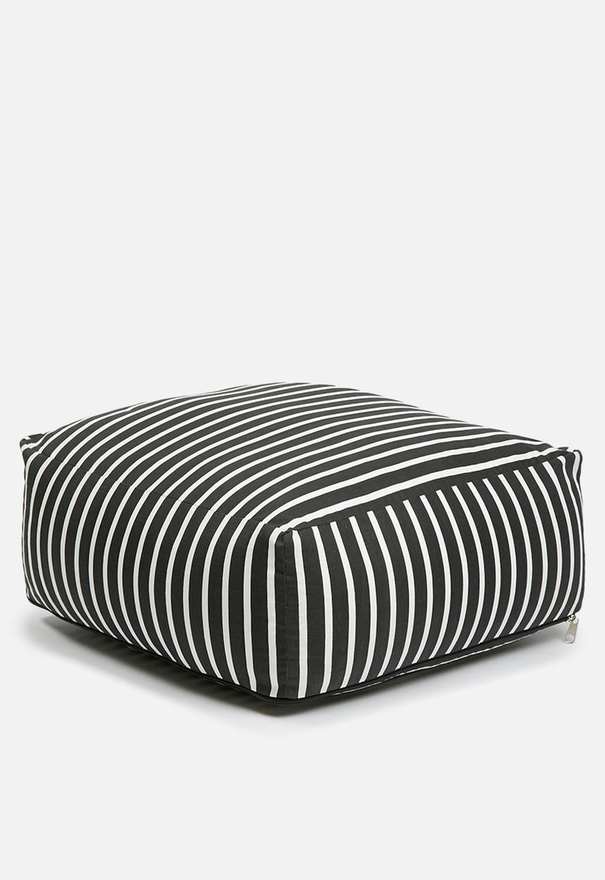 Sixth Floor - Outdoor floor cushion - b&w stripe