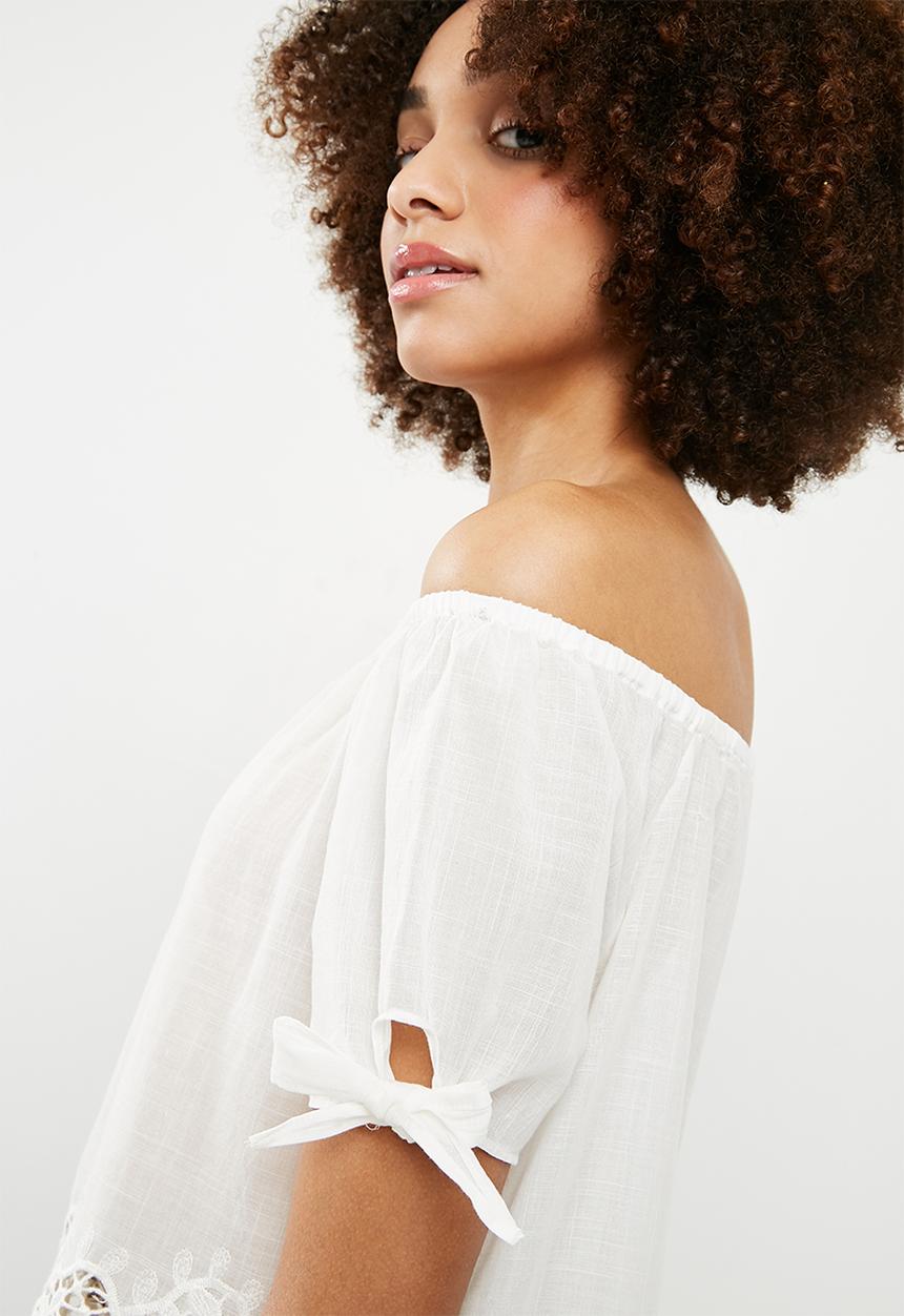 ONLY - Simo short sleeve off the shoulder top - white