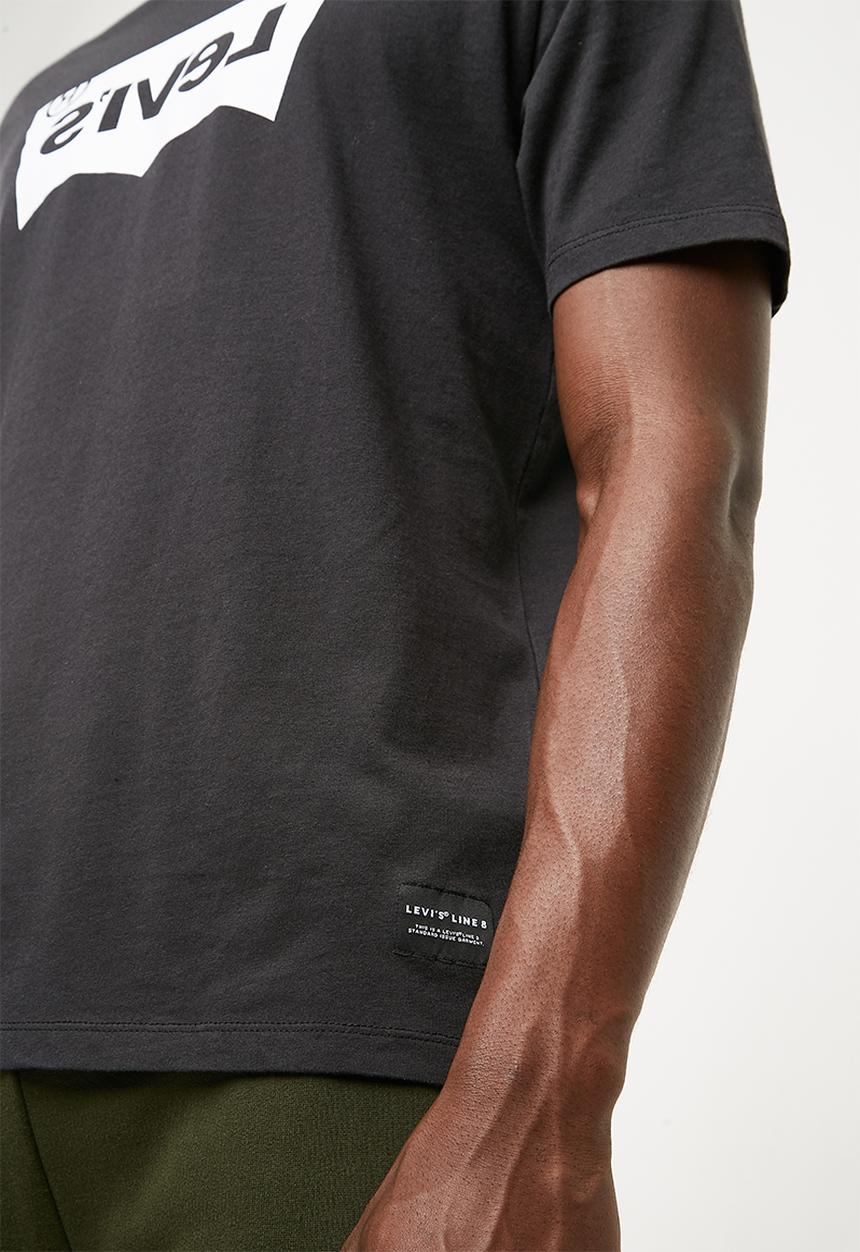 Levi’s® - L8 printed tee - black