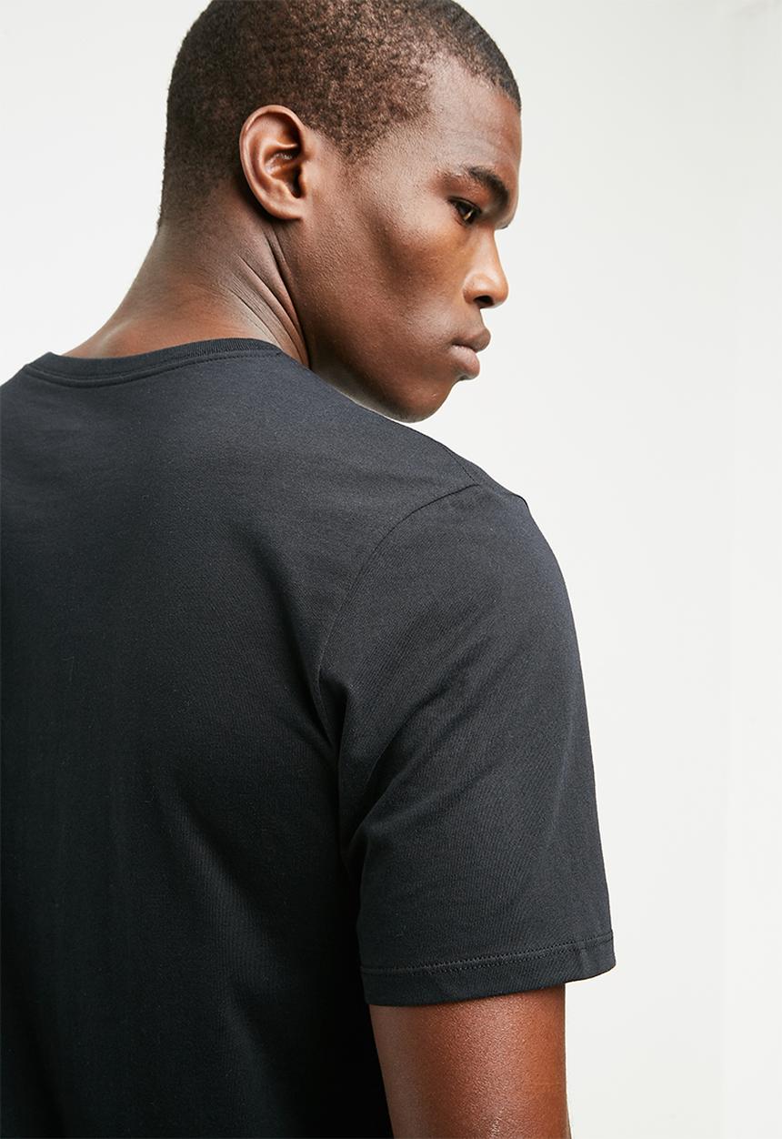 Nike - NSW short sleeve tee - black 