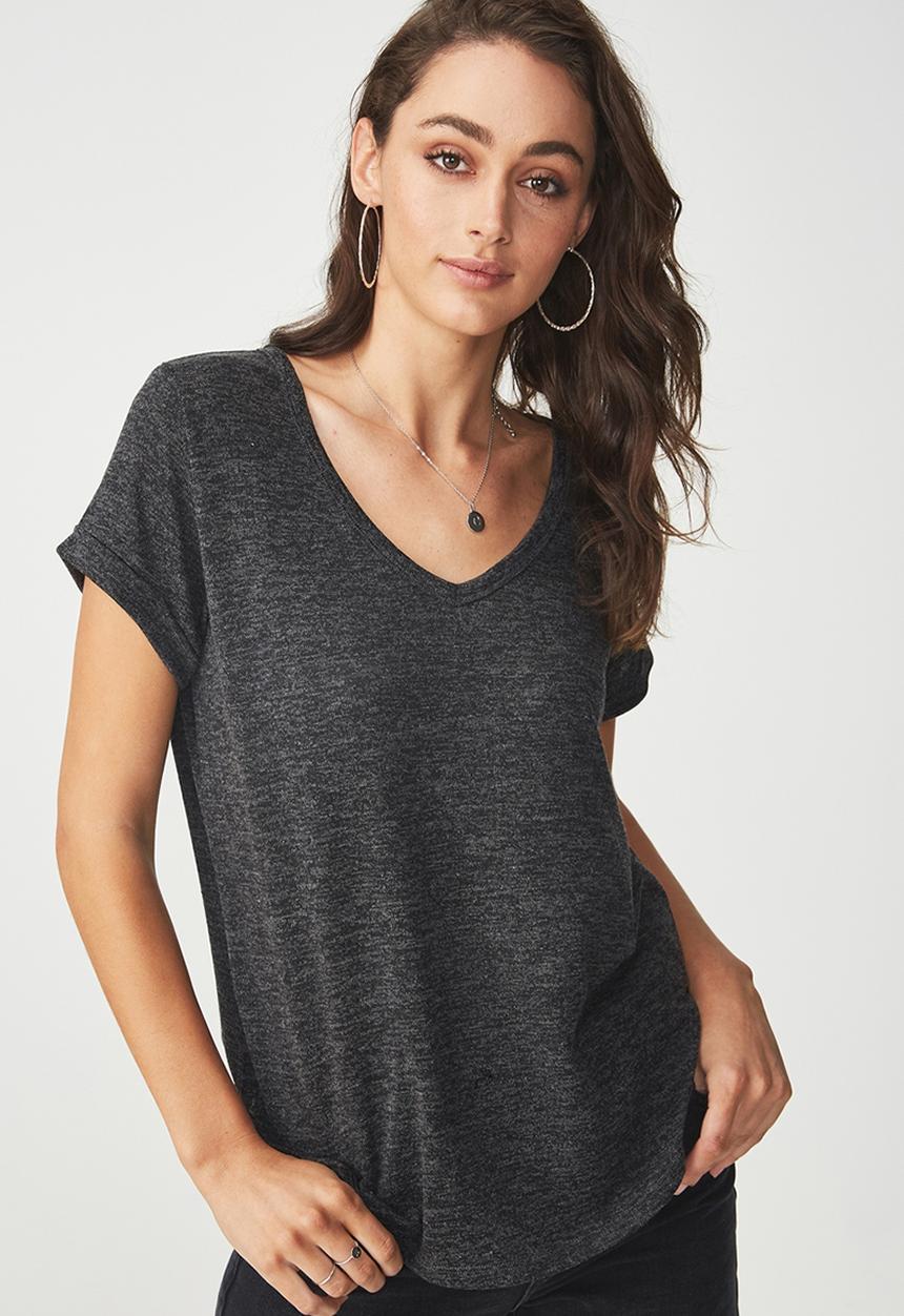 Cotton On - Karly summer short sleeve v neck top - black