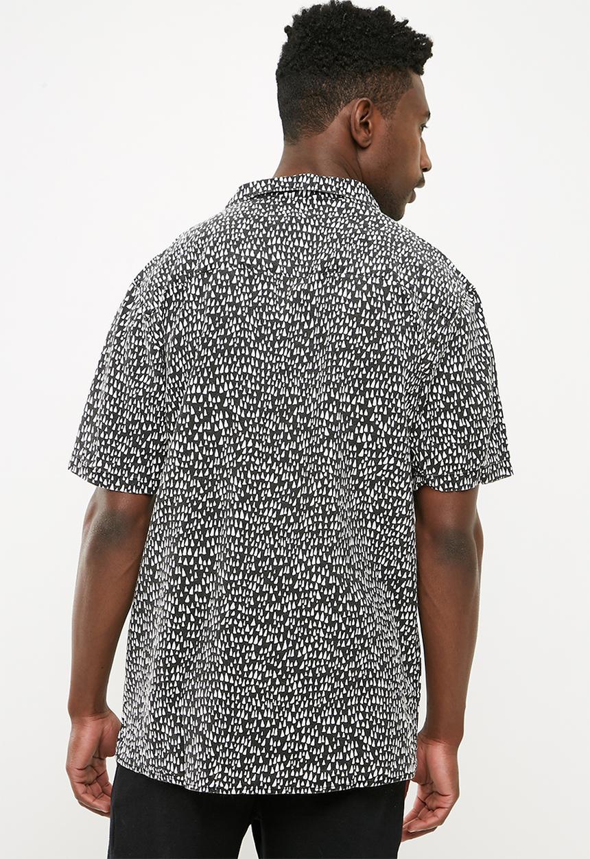 Cotton On - 91 Shirt - black & white