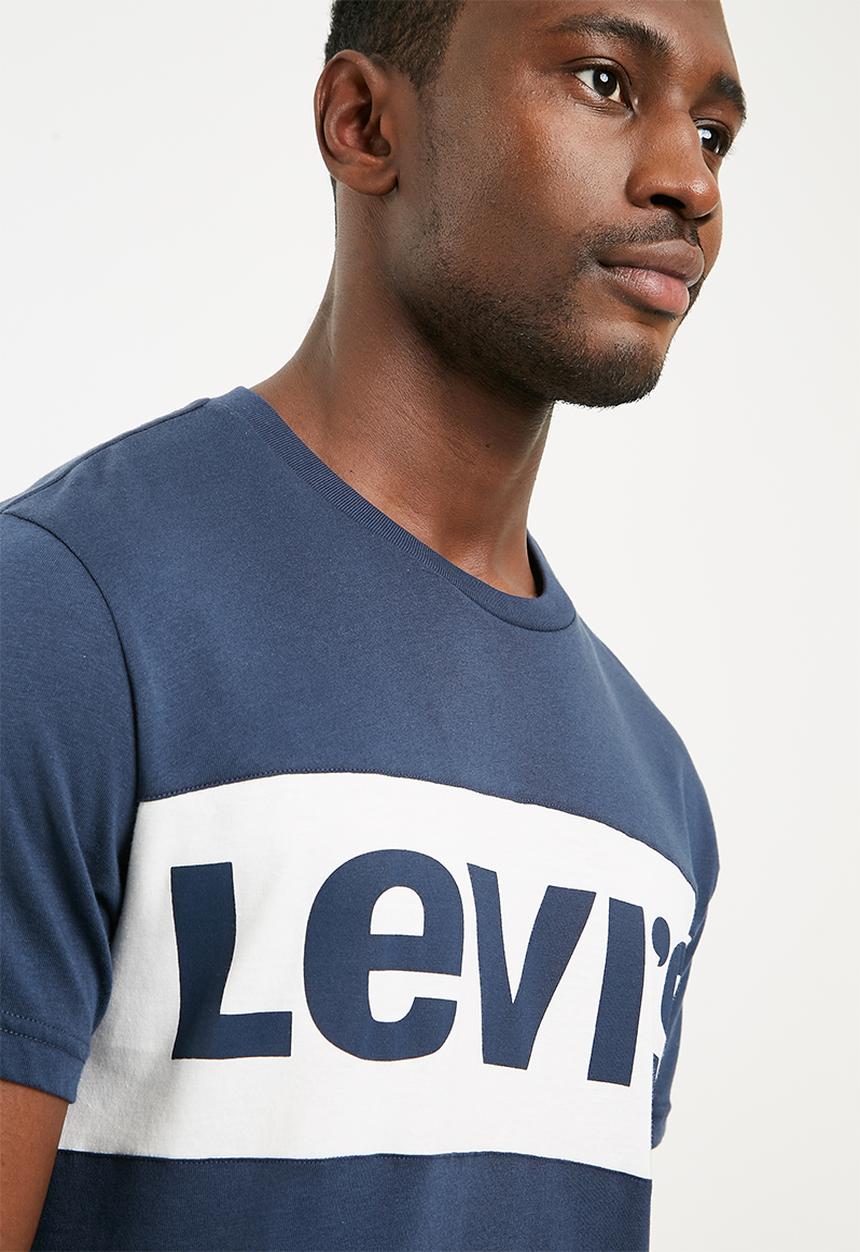 Levi’s® - Classic colour block tee - navy & white