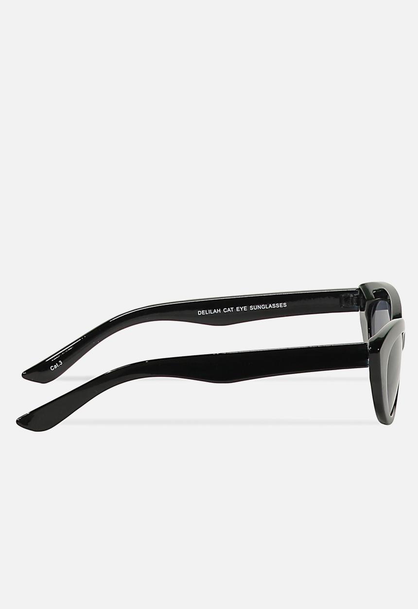 Cotton On - Delilah cat eye sunglasses - black