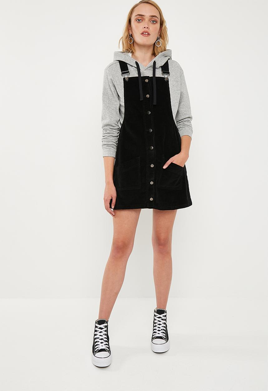 Superbalist - Button through corduroy pinafore dress - black