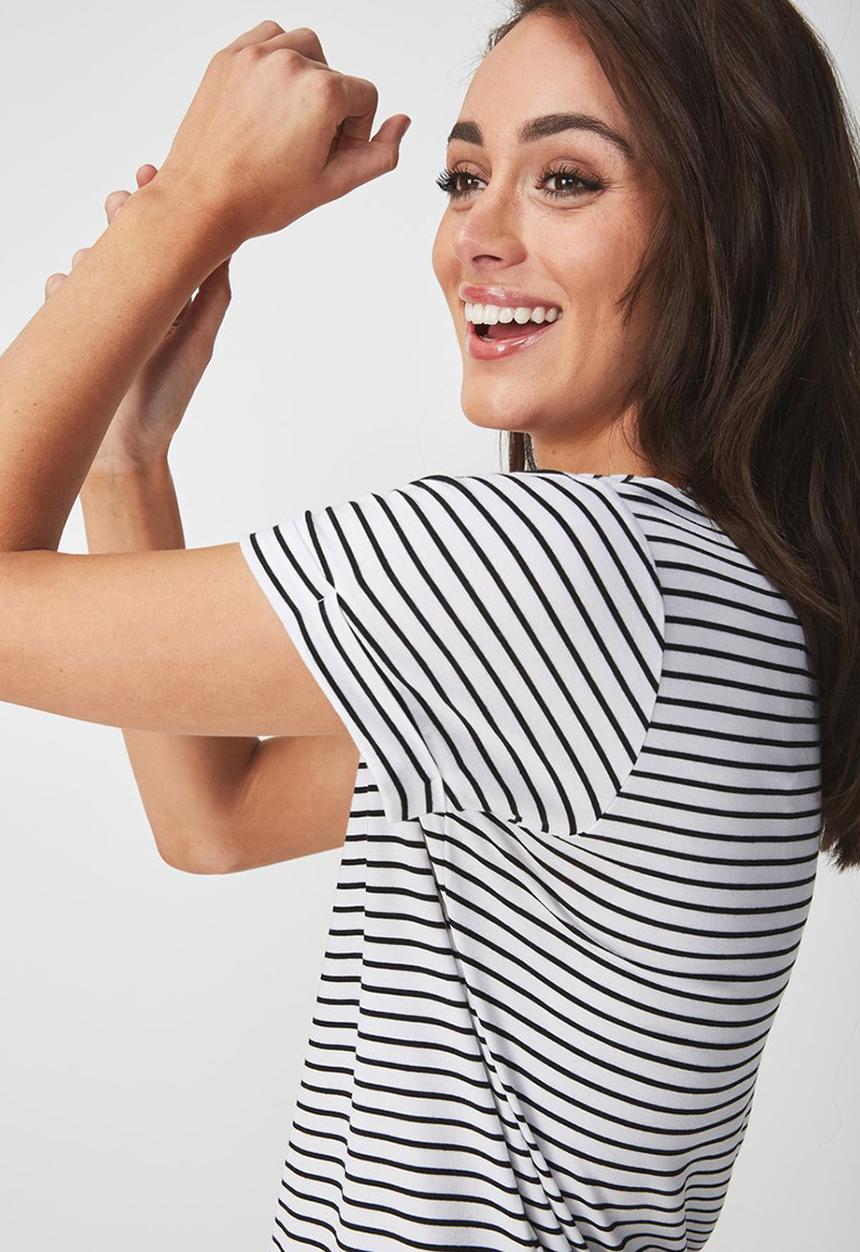 Cotton On - Karly summer short sleeve v neck top - black & white 