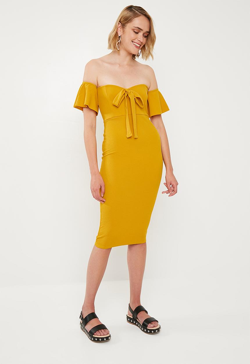 Missguided - Stretch crepe bardot cut out tie front - mustard