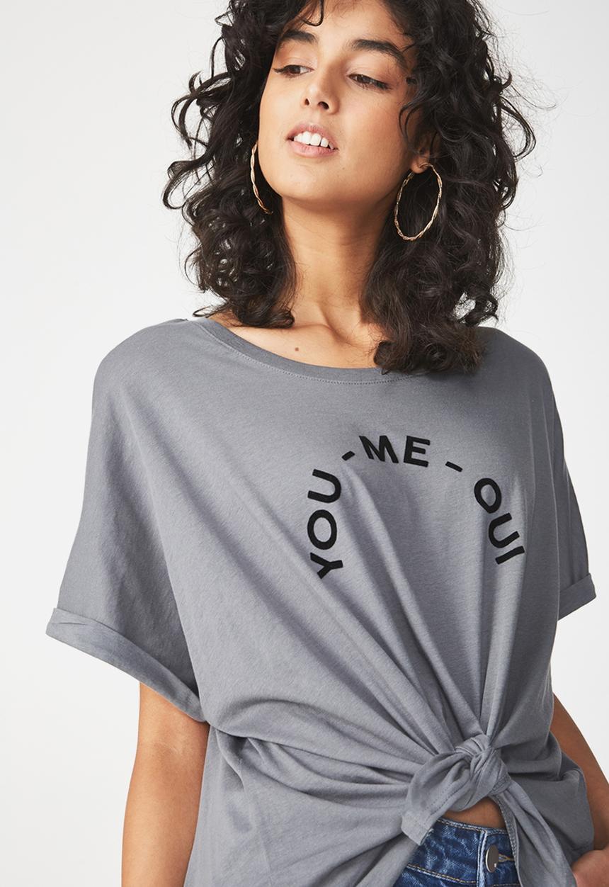 Cotton On - Knot front graphic tee - grey