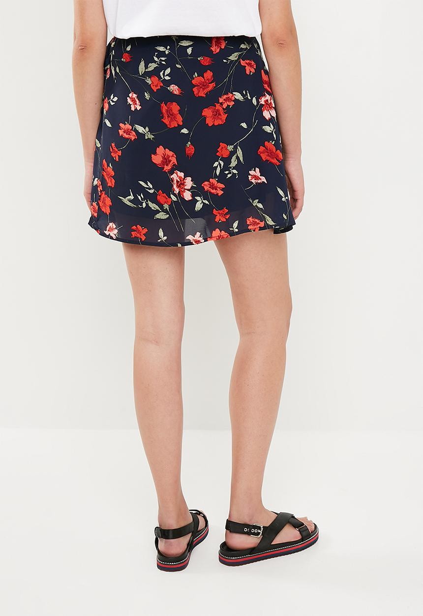 Missguided - Floral chiffon tie side frill mini skirt - navy & red