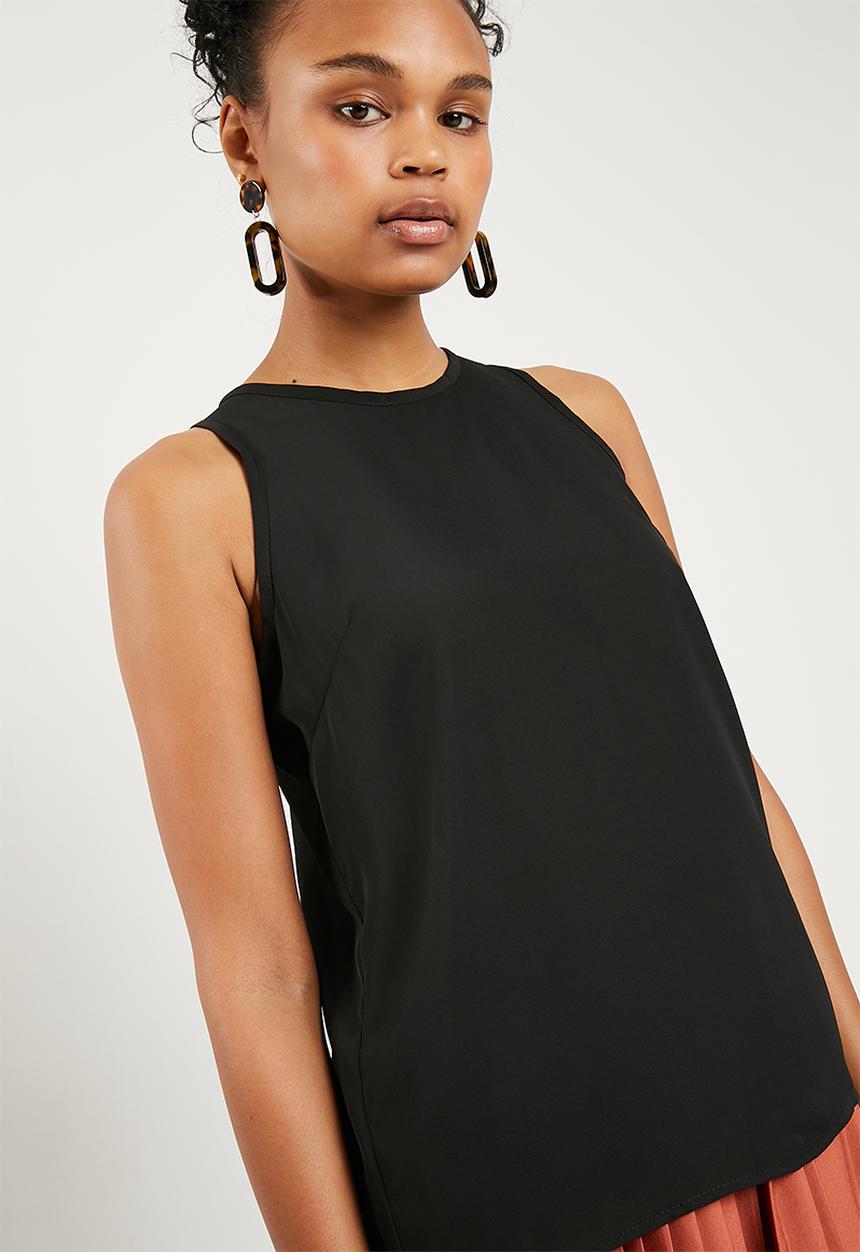 Superbalist - Woven scoop neck vest - black 