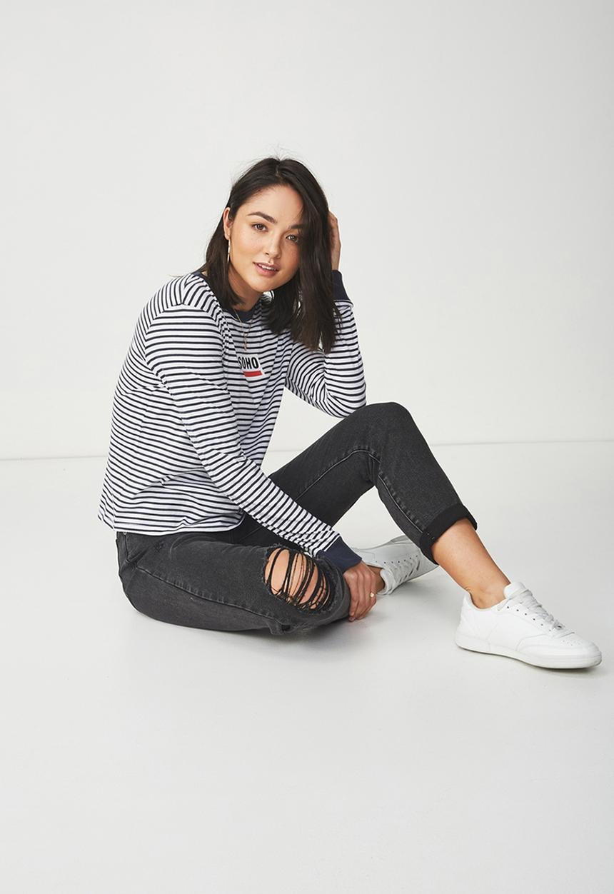 Cotton On - Tbar Tammy chopped graphic long sleeve tee - black & white 