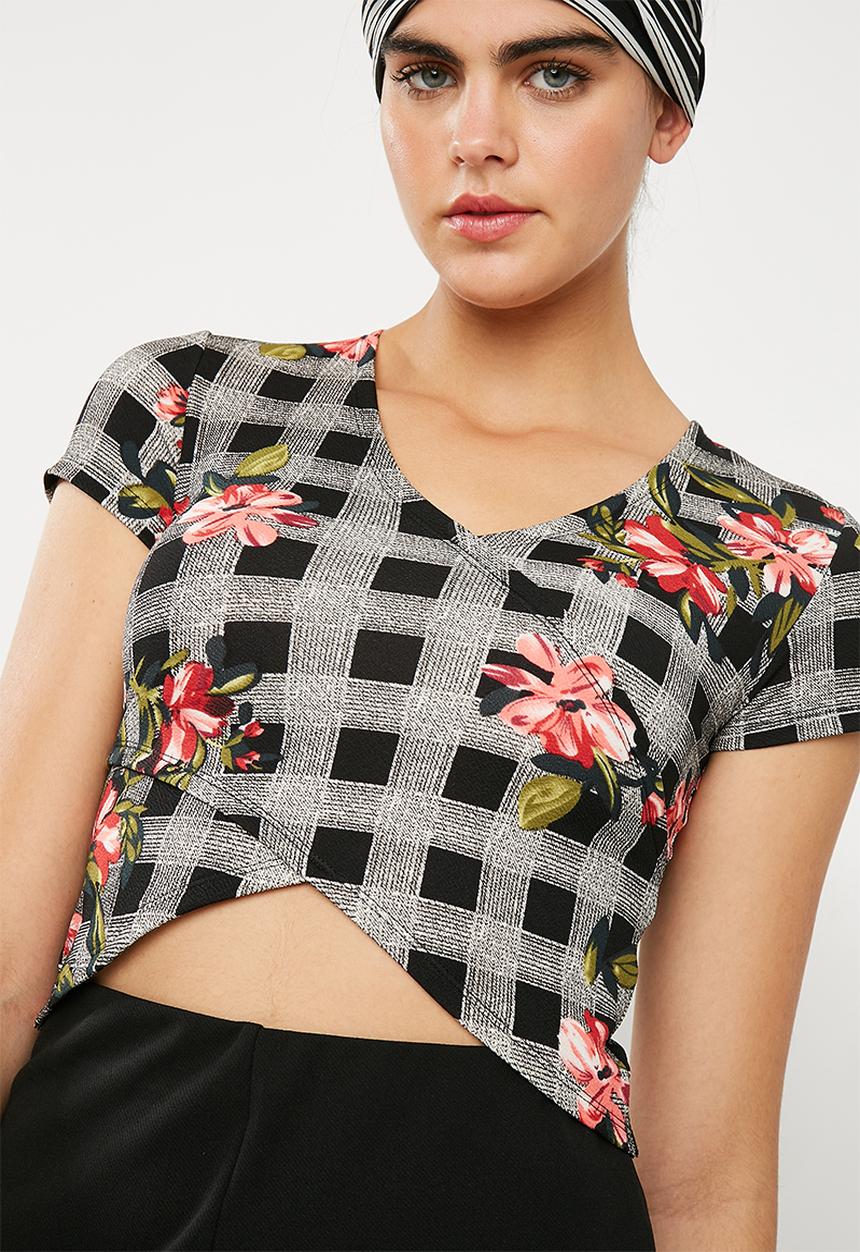 Superbalist - Fitted mock wrap front tee - multi