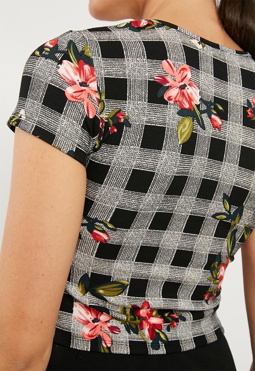 Superbalist - Fitted mock wrap front tee - multi