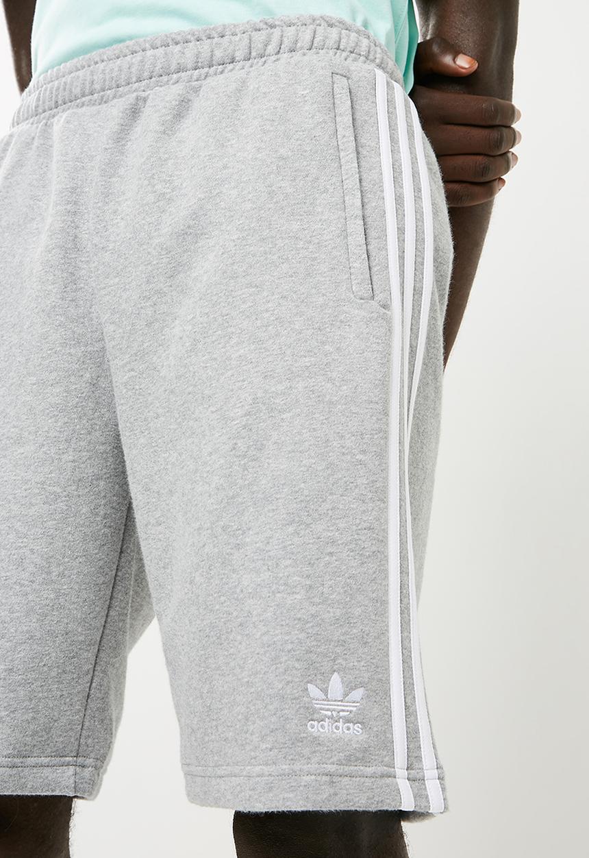 adidas Originals - Three stripe shorts - grey