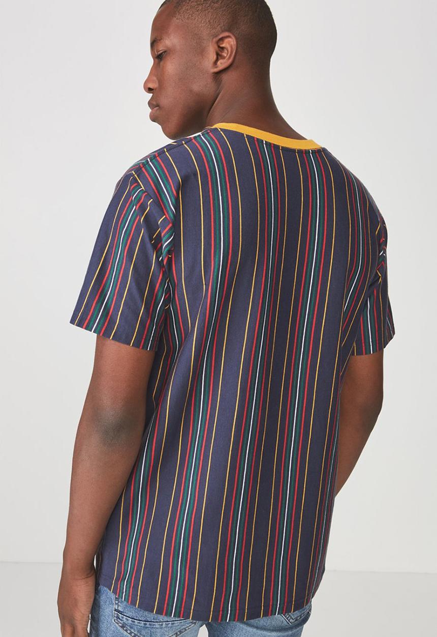 Cotton On - Downtown loose fit short sleeve tee - multi 