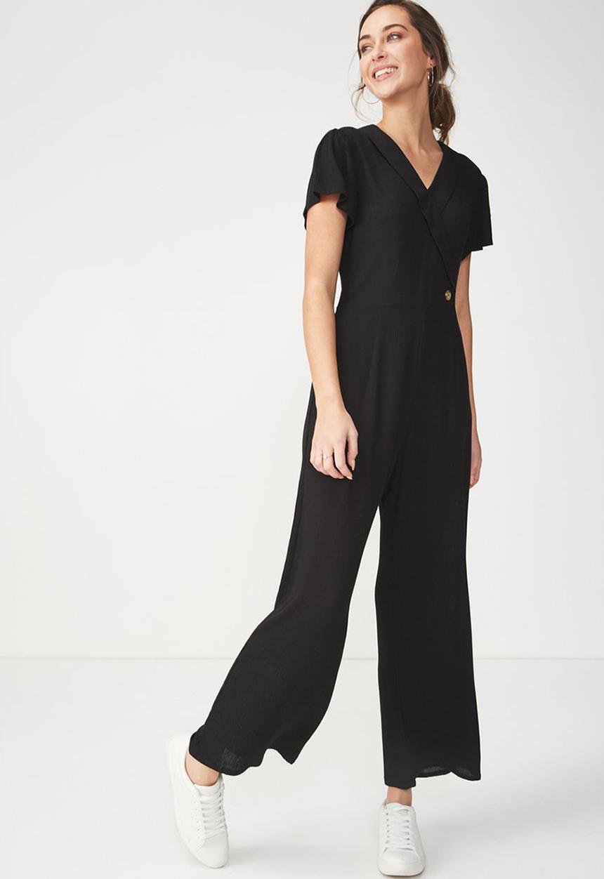Cotton On - Woven jordy cap sleeve jumpsuit - black