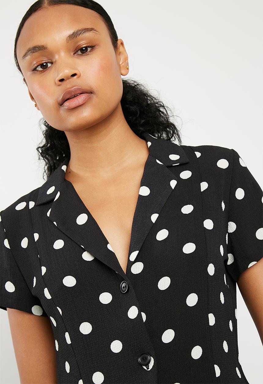 Superbalist - Soft shirt with buttons -  black & white 