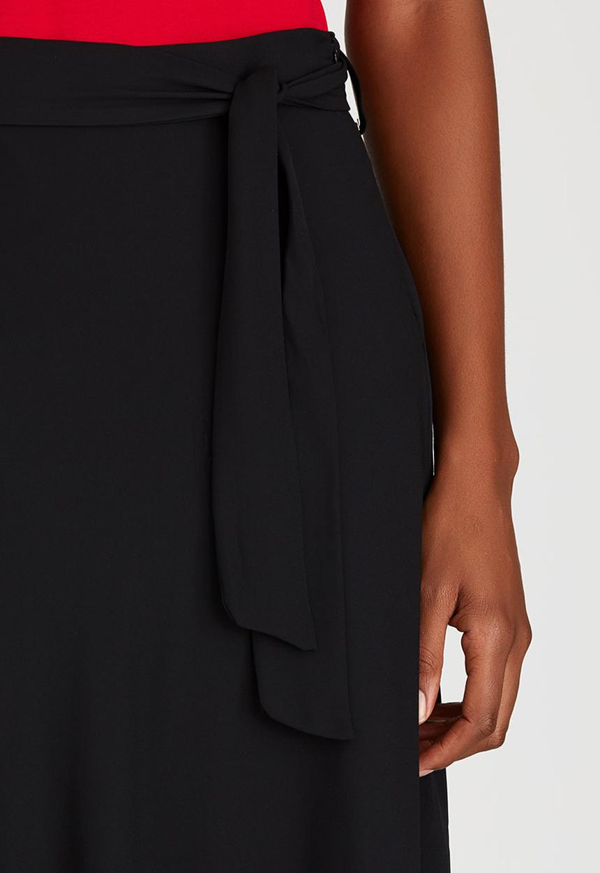 edit - Lined Flared Skirt with Self-tie Belt Black