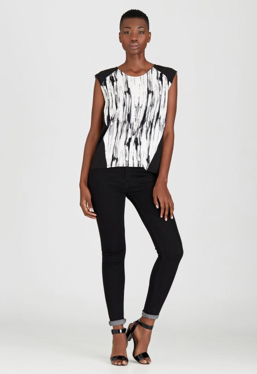 Kate Jordan - Contrast Vest Black and White