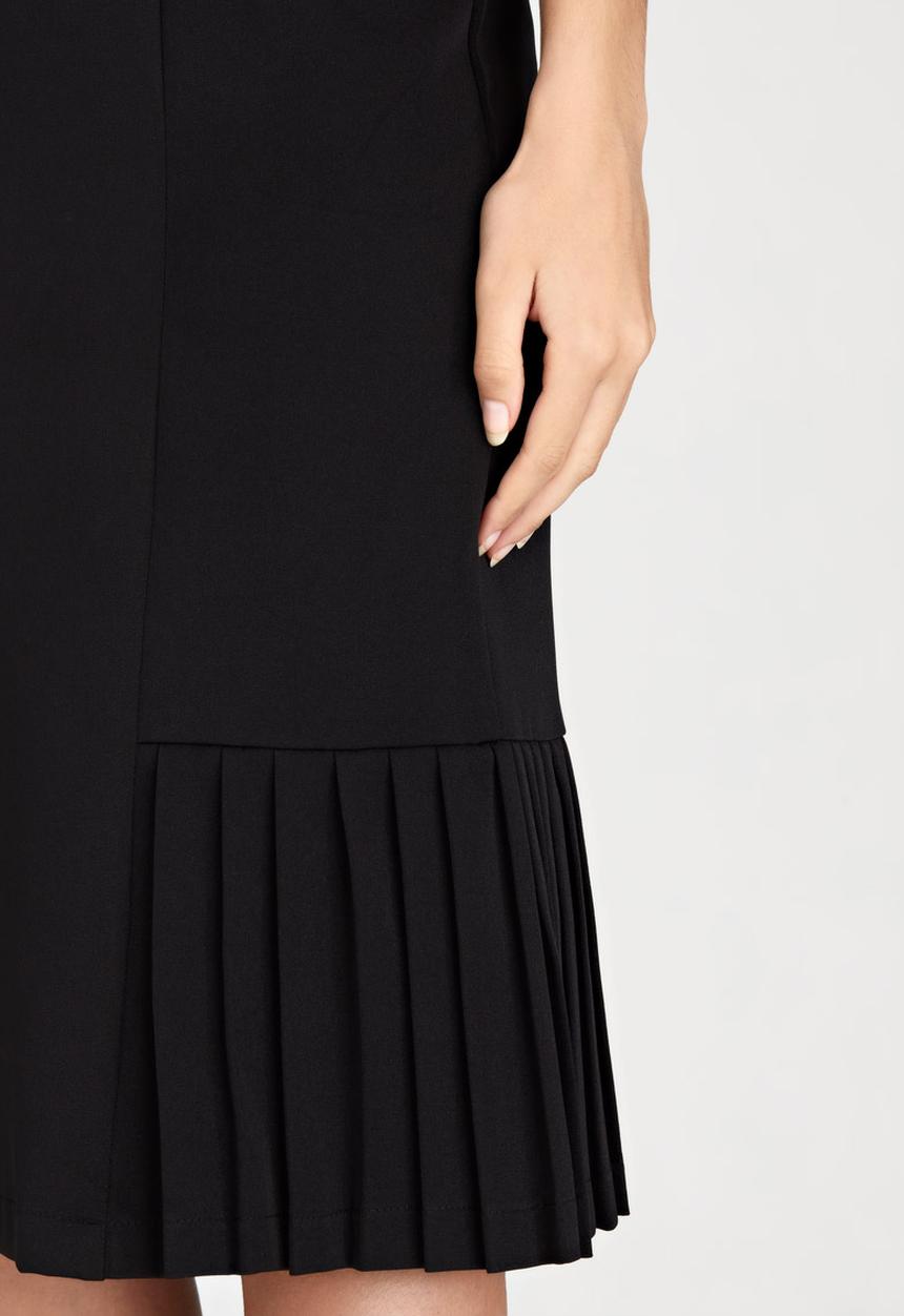 edit - Side Pleated Skirt Black
