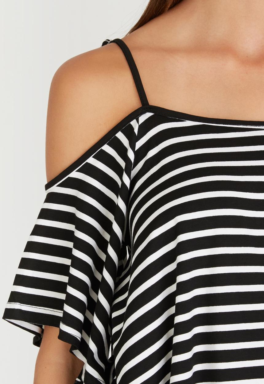 c(inch) - Cold Shoulder T-shirt Black and White
