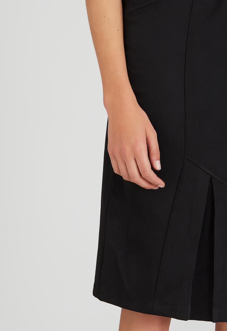 edit - Front Pleat Detailed Semi-fitted Skirt Black