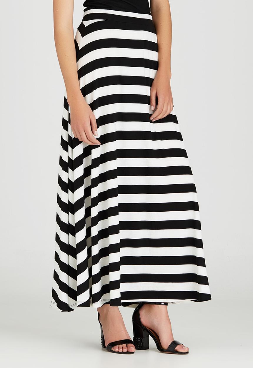 edit - Maxi Fit and Flare Skirt Black and White