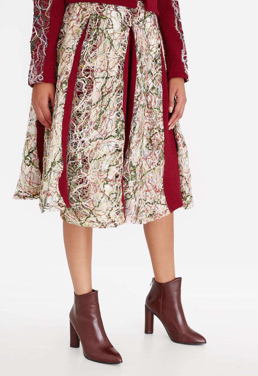 Judith Atelier - Threads Detailed Panelled Flared Skirt Dark Red