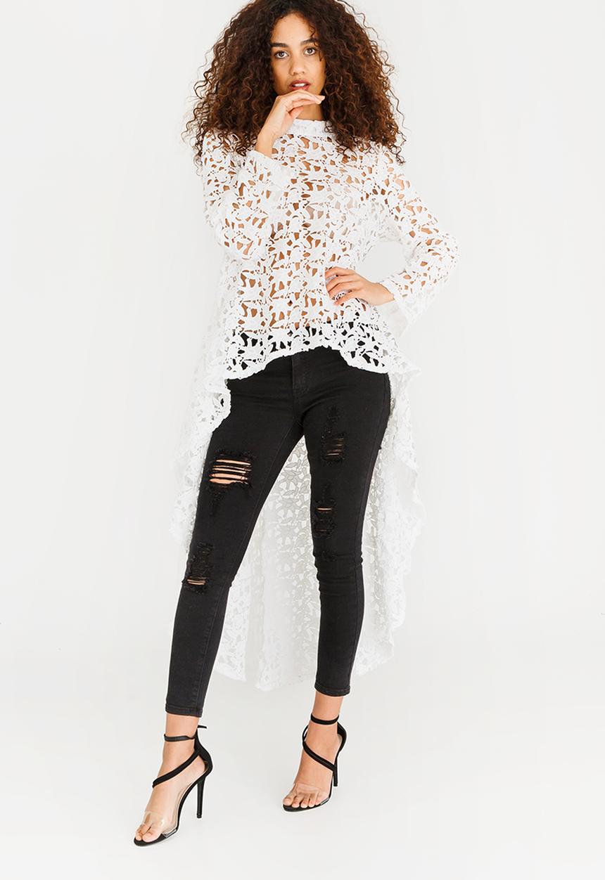 Revenge - Lace Top with Dip Hem Cream