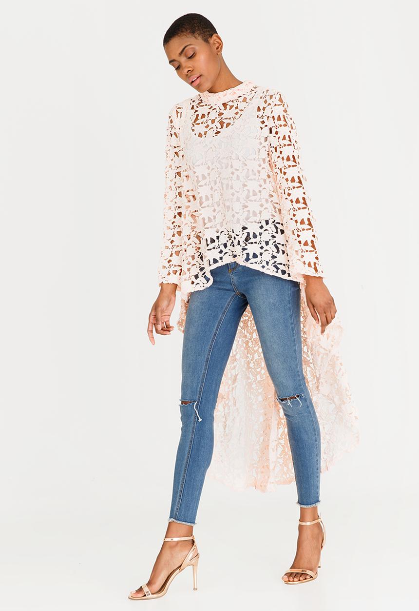 Revenge - Lace Top with Dip Hem Peach
