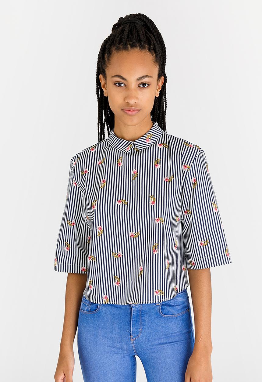 STYLE REPUBLIC - Cropped Shirt Blue and White