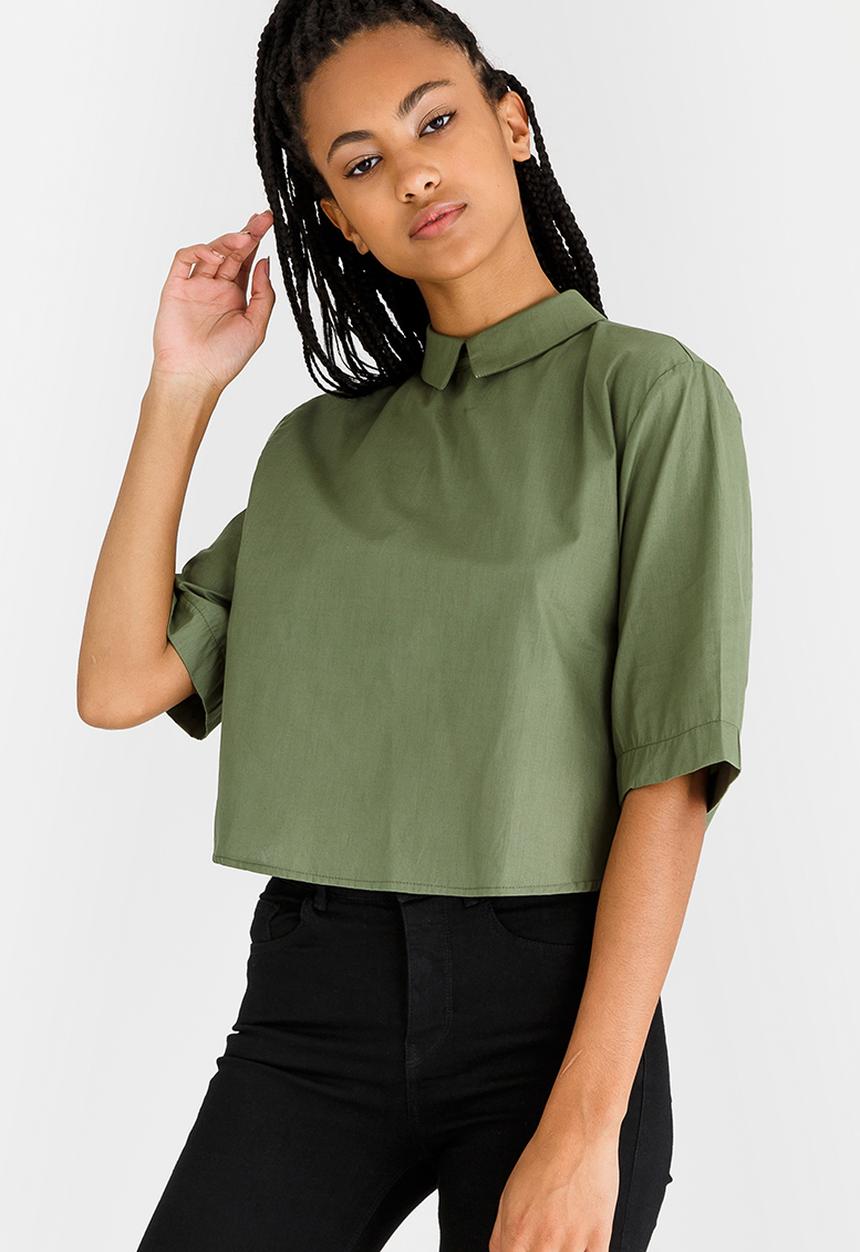 STYLE REPUBLIC - Cropped Shirt Mid Green
