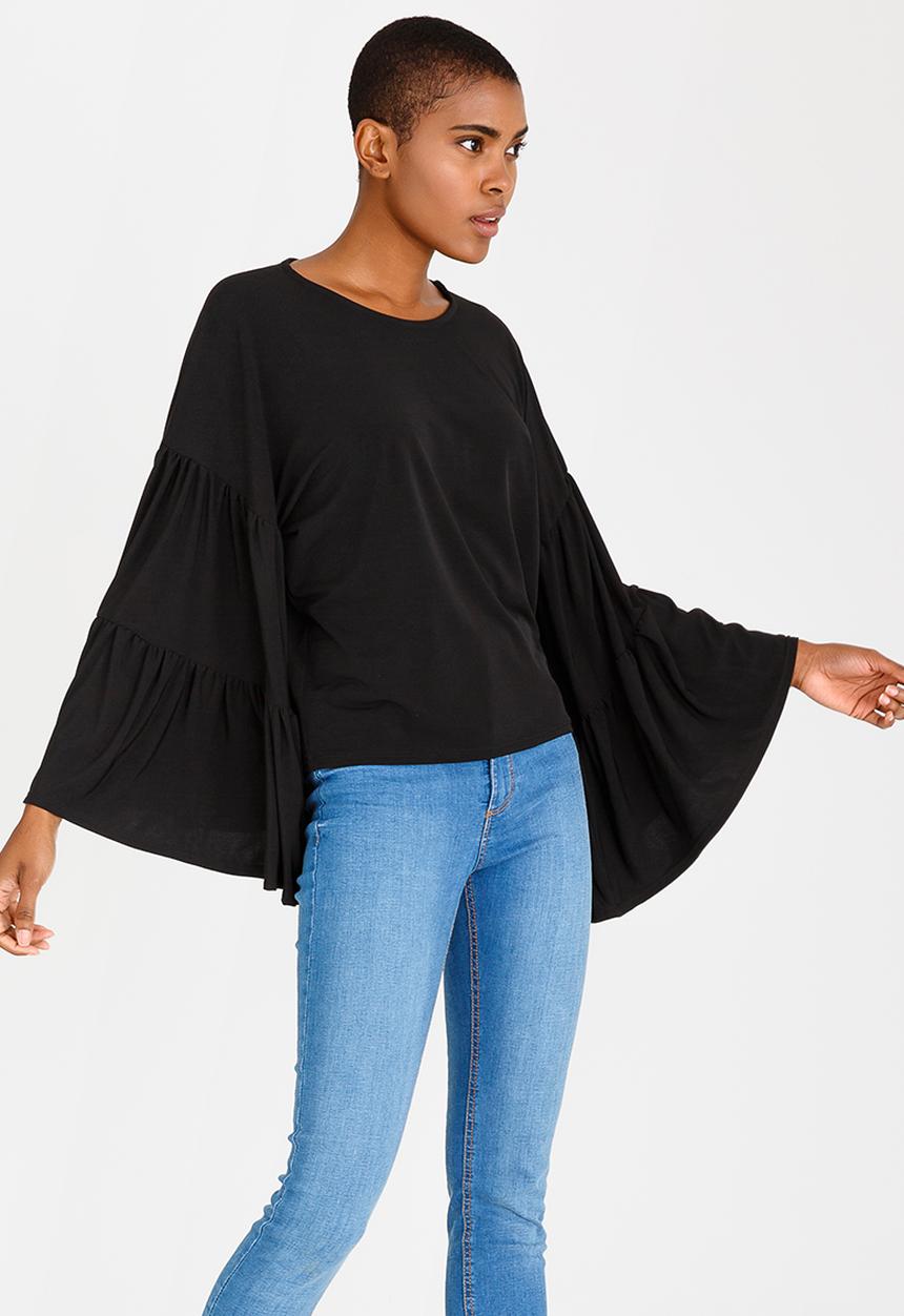 STYLE REPUBLIC - Bell Sleeve Top Black