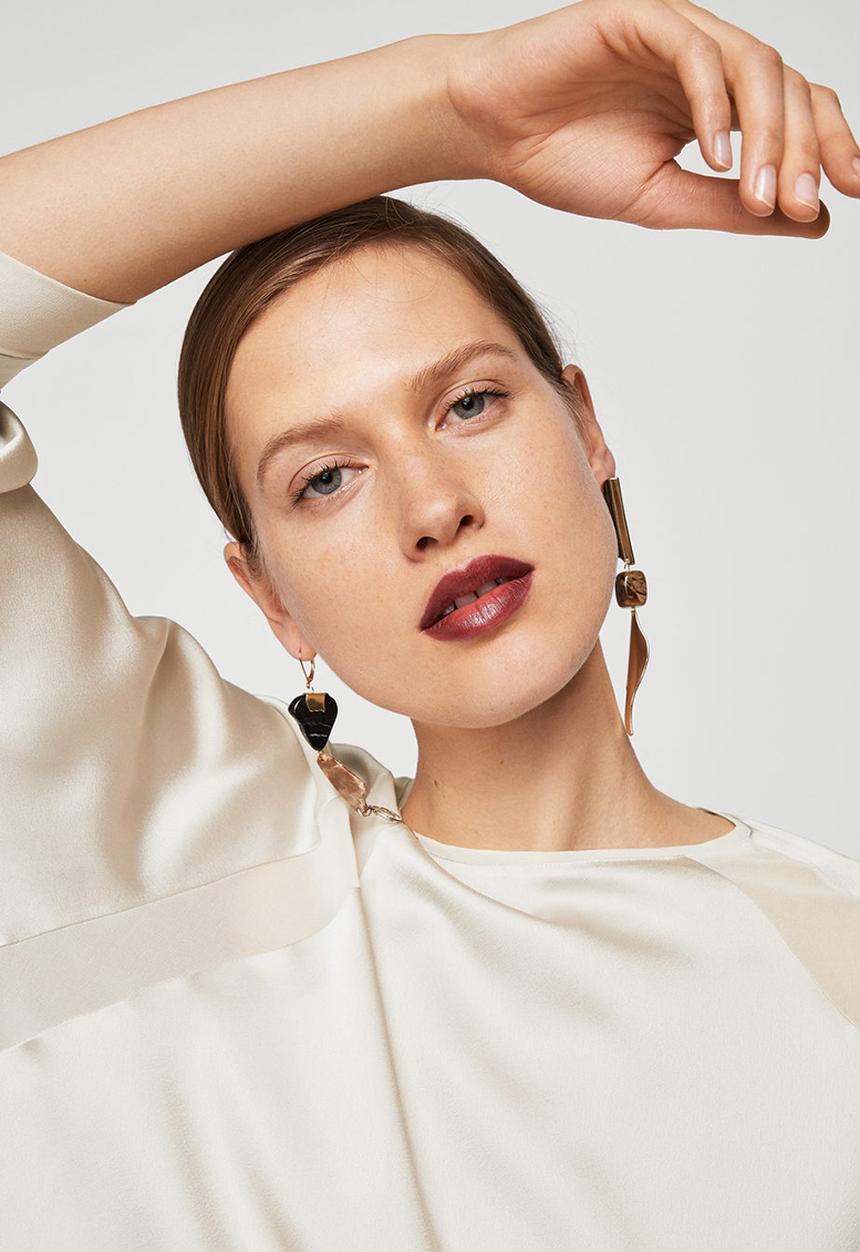 MANGO - Flowy Panel T-shirt Off White