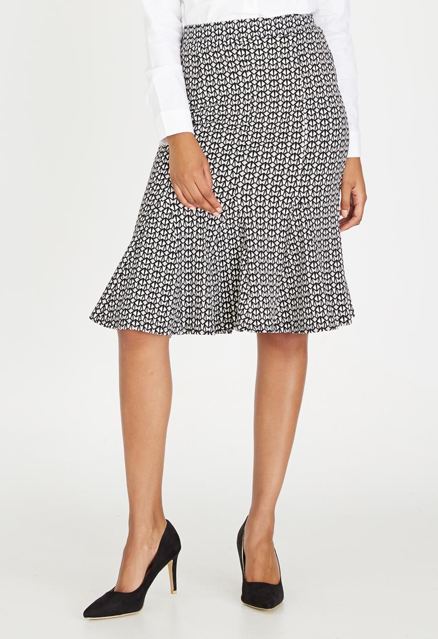 edit - Pencil Skirt Black and White