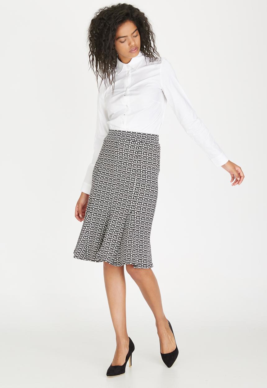 edit - Pencil Skirt Black and White
