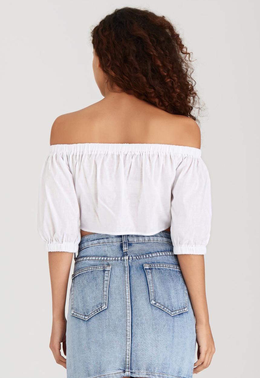 BoohooDNU - Front Tie Off The Shoulder Crop Top White