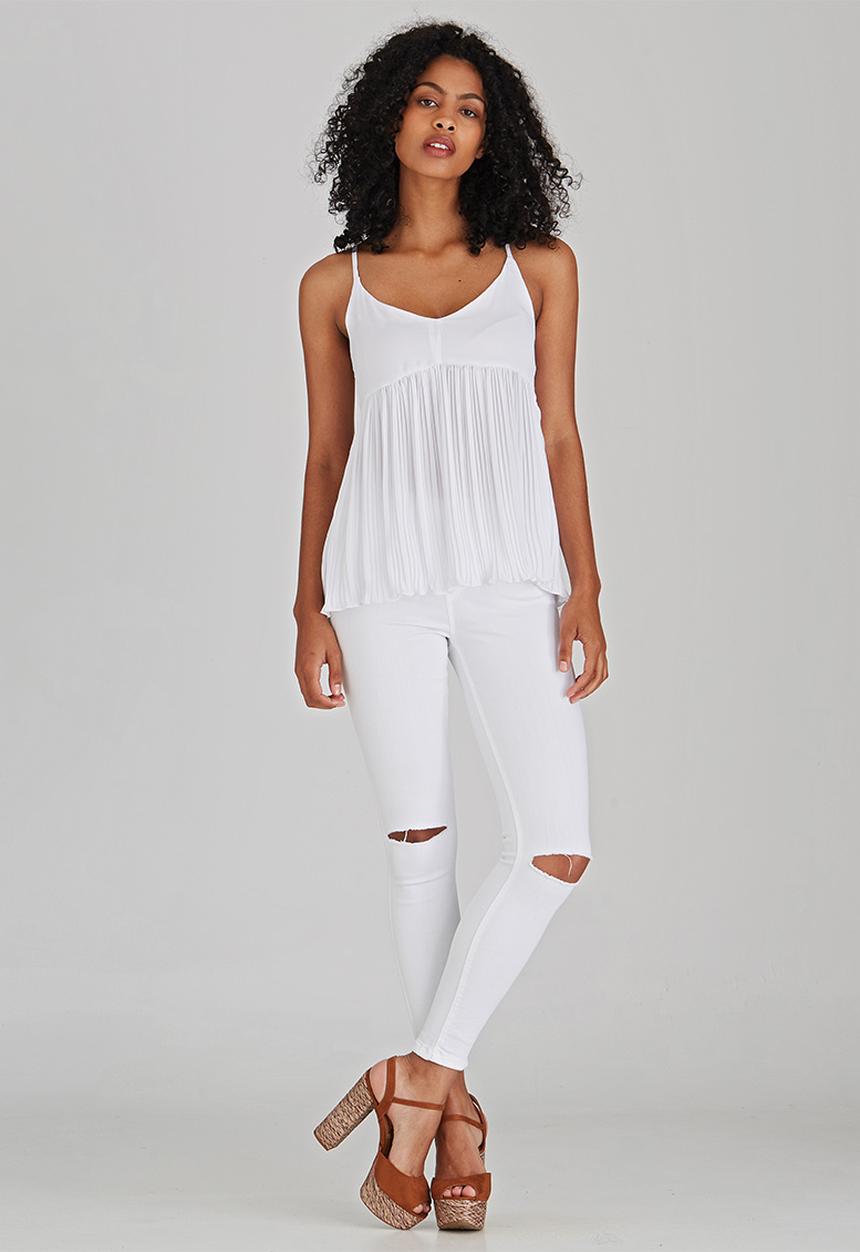 STYLE REPUBLIC - Pleated Cami White
