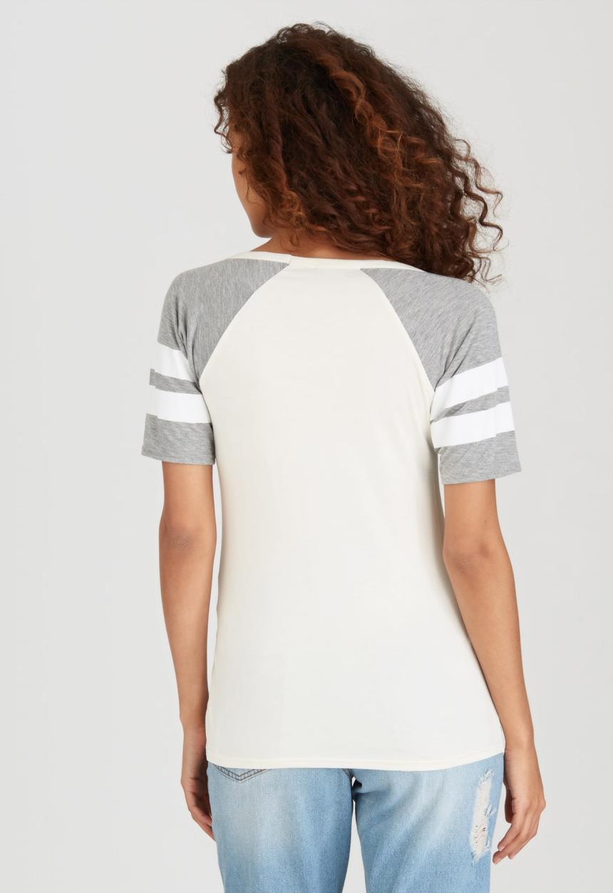 BoohooDNU - Petite V Neck Short Sleeved Baseball T-Shirt Grey