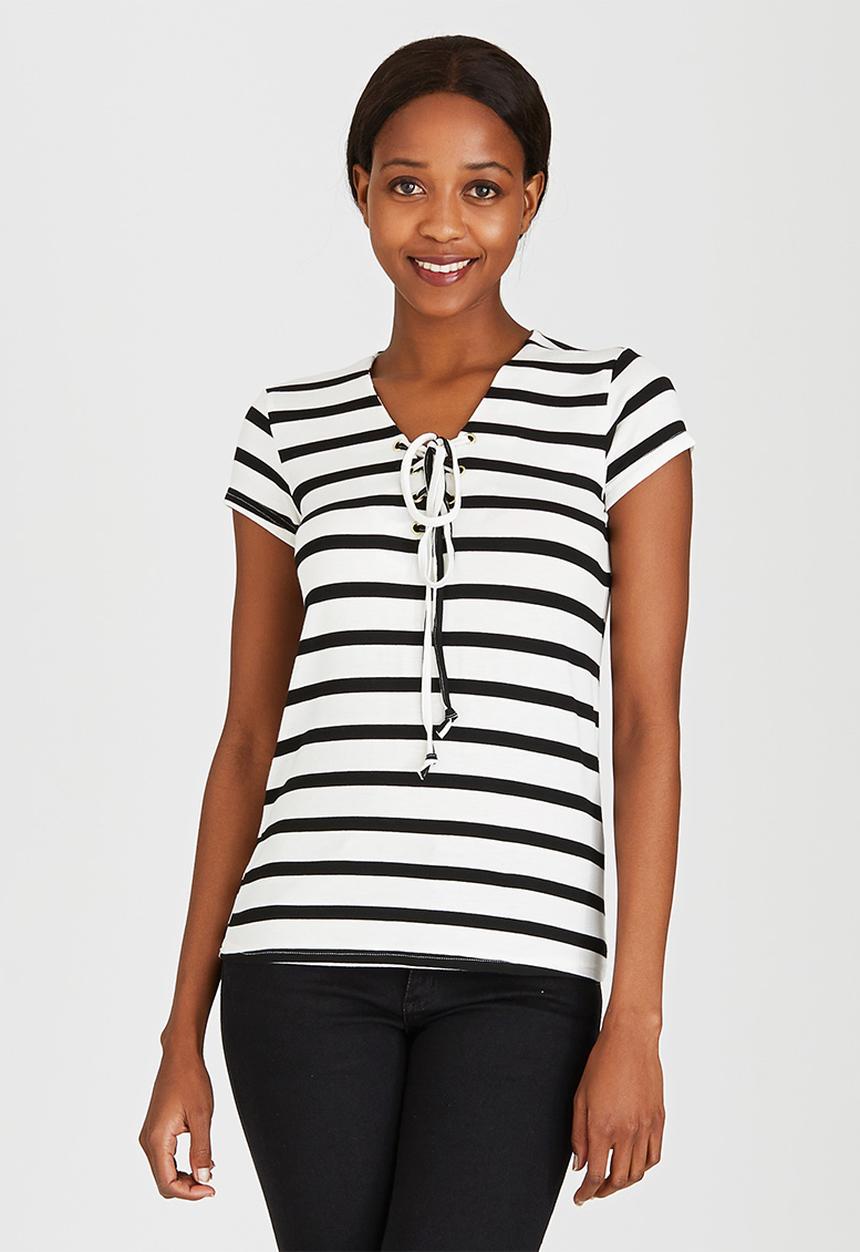 c(inch) - Lace-up T-shirt Black and White