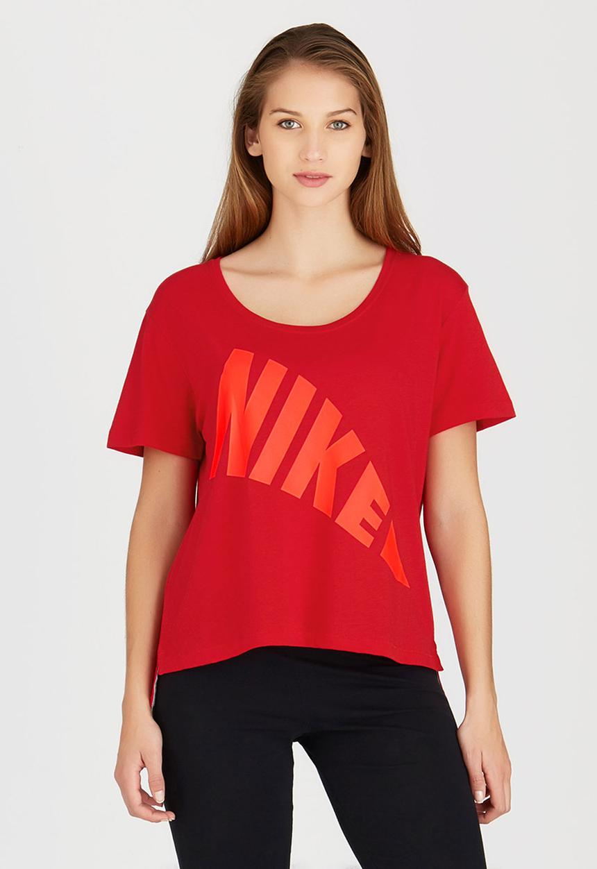 Nike - Nike Sportswear Top Red
