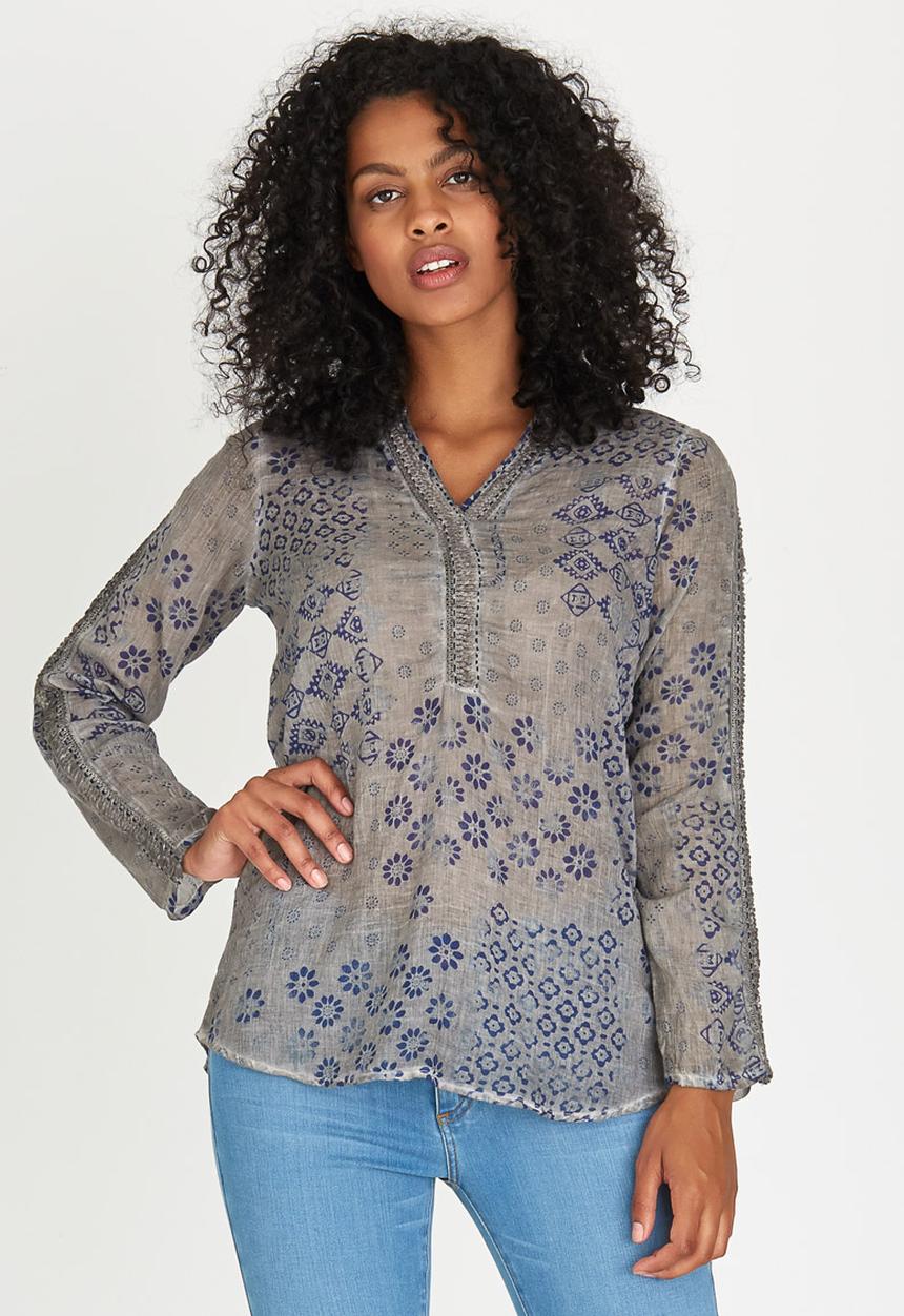 G Couture - Printed Top with Crochet Inset Pale Grey