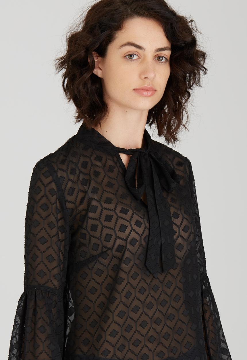 STYLE REPUBLIC - Kitty Bow Blouse Black