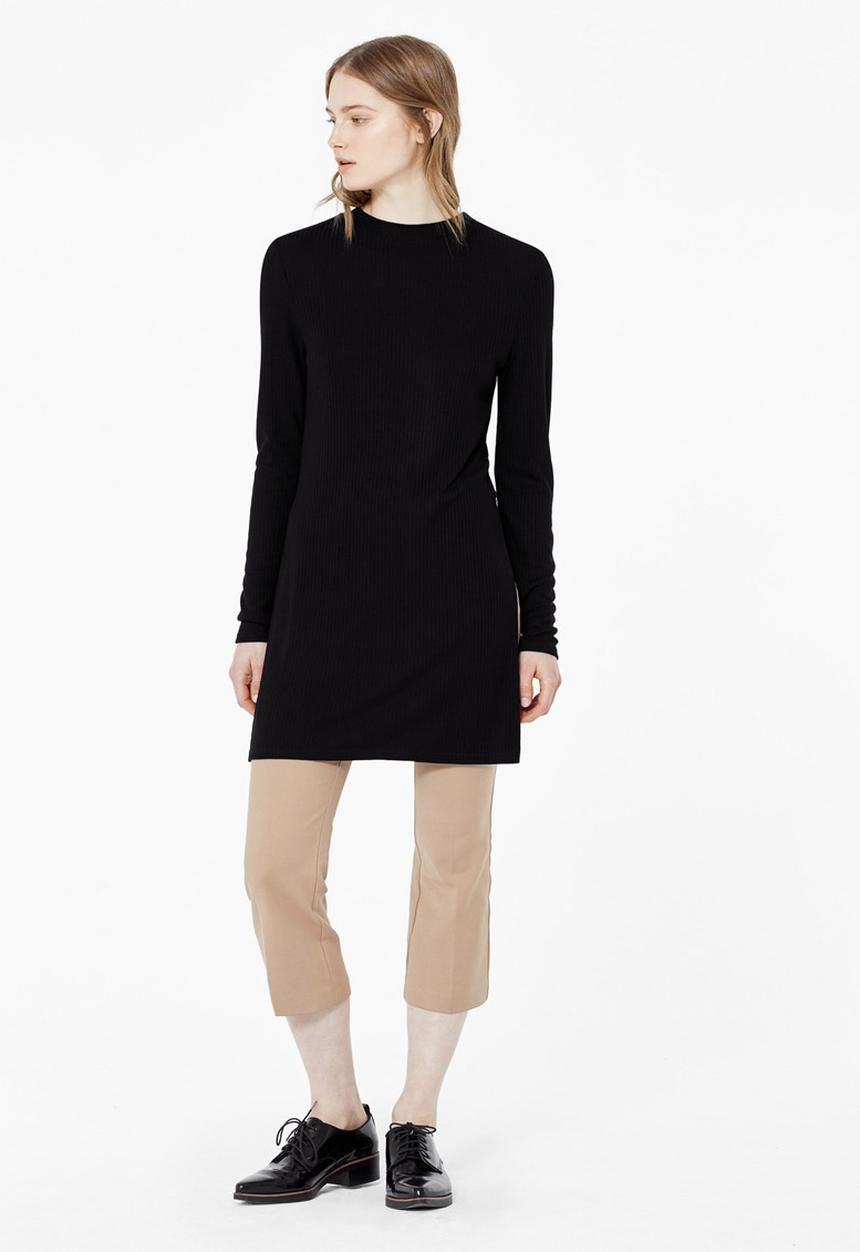 MANGO - Ribbed Side Slit Top Black